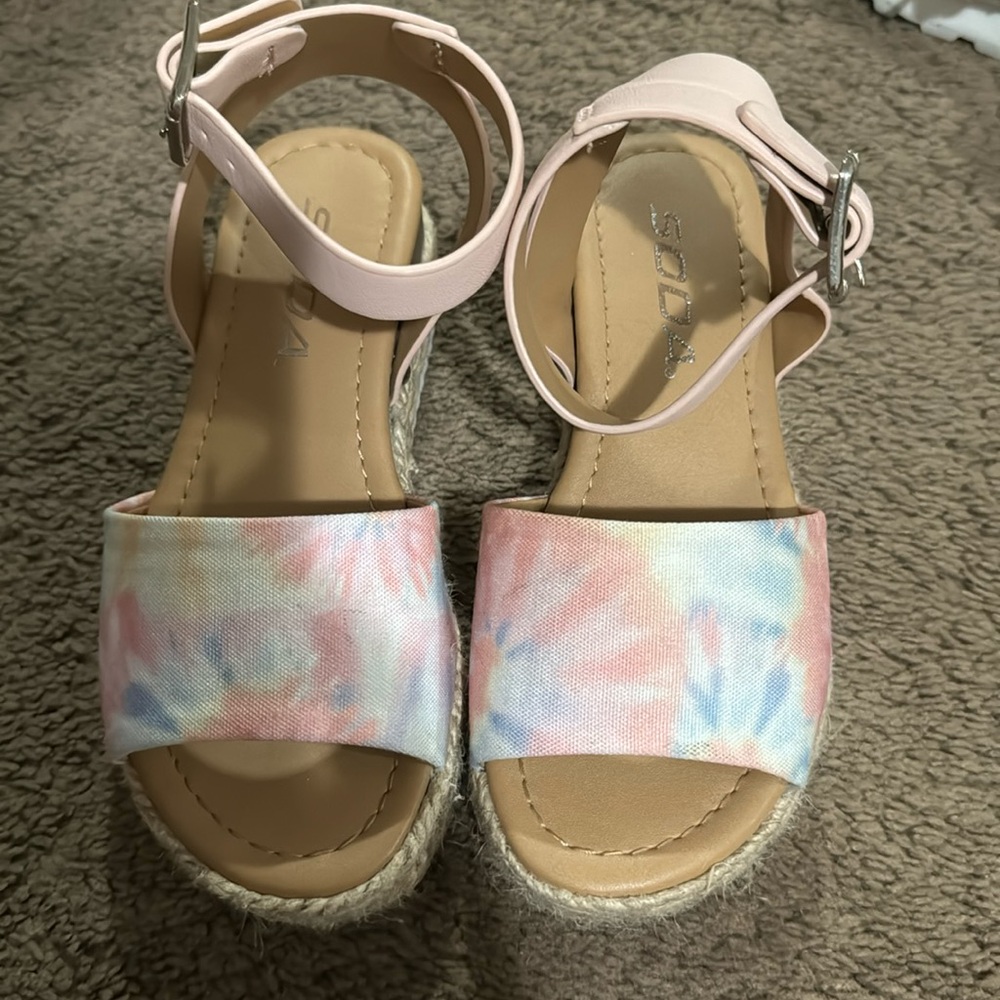 Girls Soda Wedges Little girls size 12